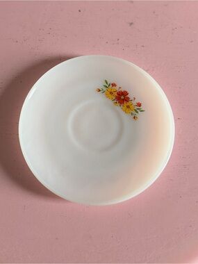 Vintage Anchor Hocking Fire King Ware red floral motif saucer plate 6”